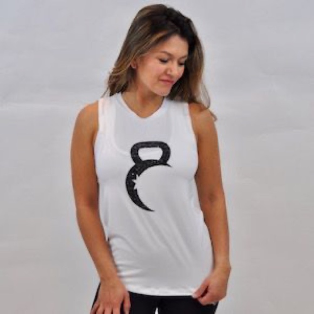 Zyia Active White kettle moon tank